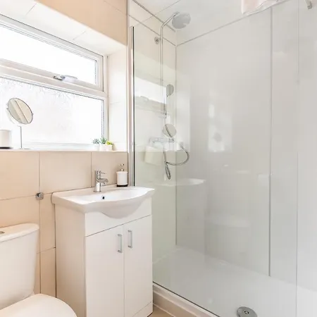 The Map House - 2 Bed Cottage Close To Racecourse *