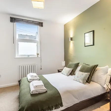 The Map House - 2 Bed Cottage Close To Racecourse